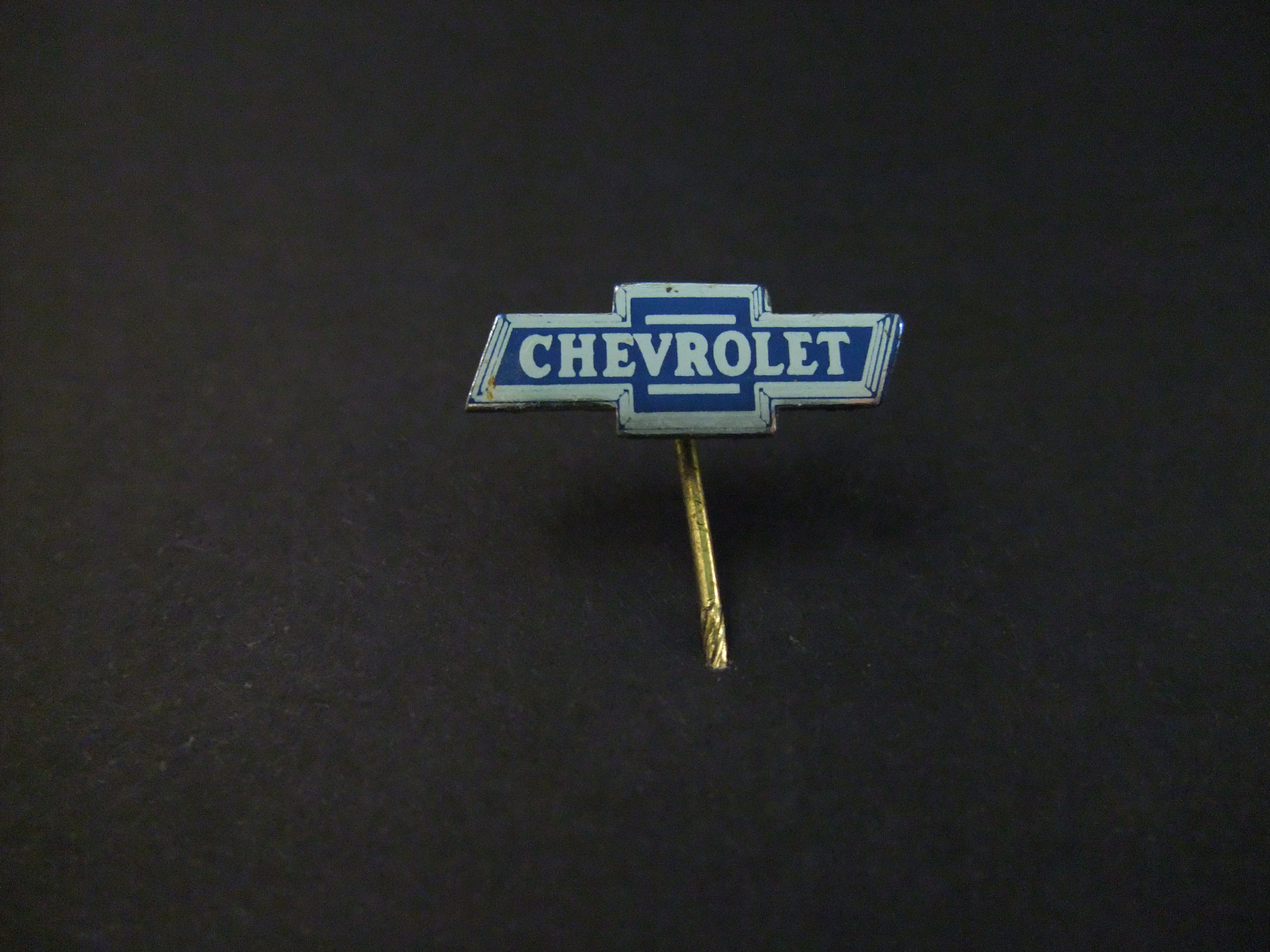 Chevrolet auto logo blauw ( zilverrand)